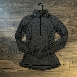 Lululemon long sleeve pullover